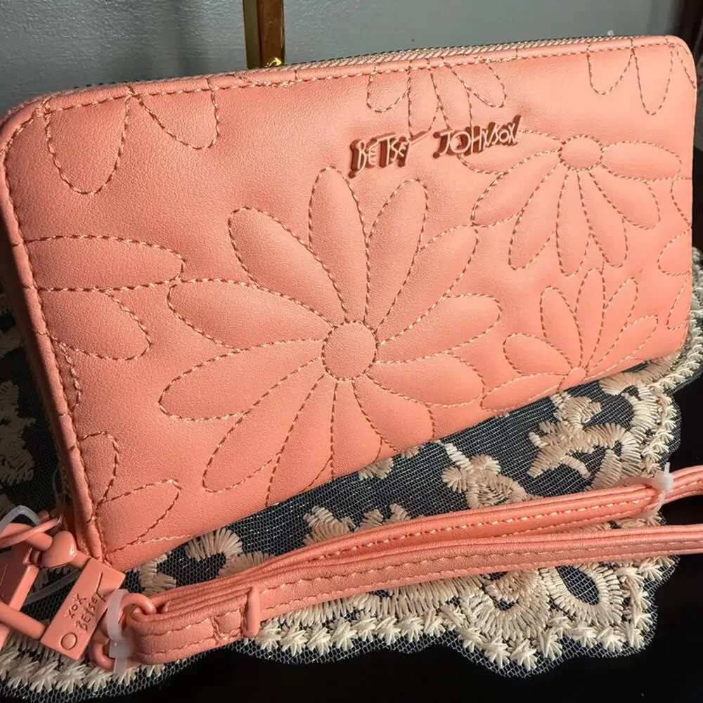 Betsey Johnson Peach Daisy Zip Around Wallet Wristlet NWT